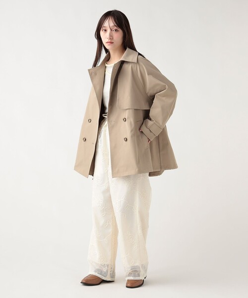 BEAMS HEART（ビームスハート）の「ダブル ブレスト ミドル トレンチコート（トレンチコート・レディース・ベージュ/ブラウン・FREE）」の5枚目の写真