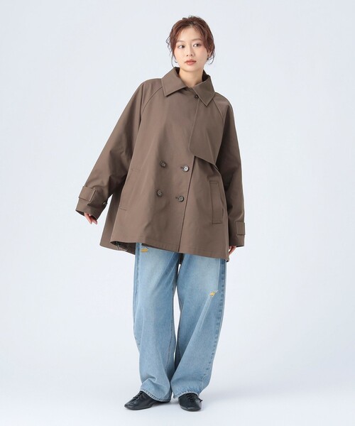 BEAMS HEART（ビームスハート）の「ダブル ブレスト ミドル トレンチコート（トレンチコート・レディース・ベージュ/ブラウン・FREE）」の8枚目の写真