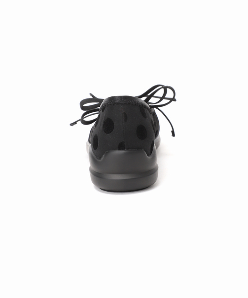 LE TALON（ルタロン）の「《追加》Lダブルリボンバレリーナ（スニーカー・レディース・ブラック×ブラック・25cm/24.5cm/24cm/23.5cm/23cm/22.5cm/22cm）」の11枚目の写真