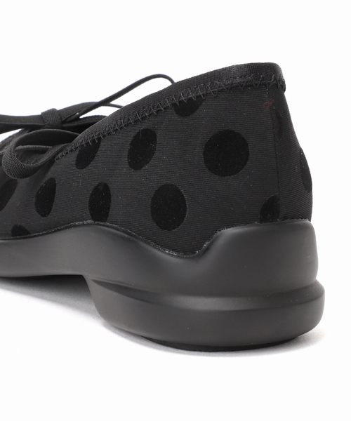 LE TALON（ルタロン）の「《追加》Lダブルリボンバレリーナ（スニーカー・レディース・ブラック×ブラック・25cm/24.5cm/24cm/23.5cm/23cm/22.5cm/22cm）」の13枚目の写真