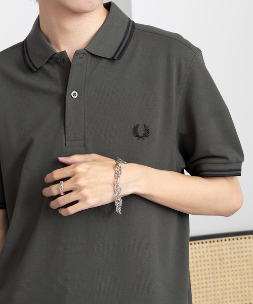 FRED PERRY（フレッドペリー）の「【FRED PERRY】The Twin Topped Fred Perry Shirt M3600②（ポロシャツ・レディース・カーキ系2/ベージュ系その他3/ワイン/ライトブルー/カーキ/ブルー系その他2/レッド系/ベージュ系その他/ライトグレー/ベージュ系その他2/イエロー/グリーン系その他2/ダークブルー/ダークグリーン系2/ダークインディゴブルー/ブルー系その他/ダークオレンジ・M/XS/XL/L/S）」の8枚目の写真