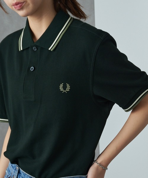 FRED PERRY（フレッドペリー）の「【FRED PERRY】The Twin Topped Fred Perry Shirt M3600②（ポロシャツ・レディース・カーキ系2/ベージュ系その他3/ワイン/ライトブルー/カーキ/ブルー系その他2/レッド系/ベージュ系その他/ライトグレー/ベージュ系その他2/イエロー/グリーン系その他2/ダークブルー/ダークグリーン系2/ダークインディゴブルー/ブルー系その他/ダークオレンジ・M/XS/XL/L/S）」の7枚目の写真