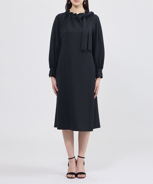 EPOCA(エポカ)の「【EPOCA STORIA】ツイルストレッチワンピース《WEB&EPOCA THE SHOP店舗限定》(ワンピース・レディース・ブラック/ネイビー/グレー系その他2・40/38)」の7枚目の写真