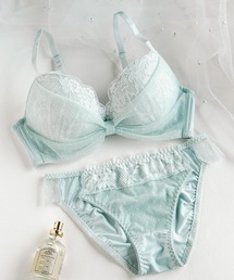 fran de lingerie（フランデランジェリー）の「ブラ＆ショーツセット　Bra&shorts（ブラ&ショーツ）」