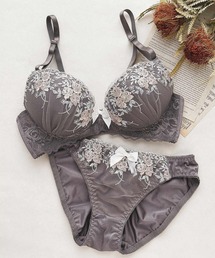 fran de lingerie（フランデランジェリー）の「ブラ＆ショーツセット　Bra&shorts（ブラ&ショーツ）」