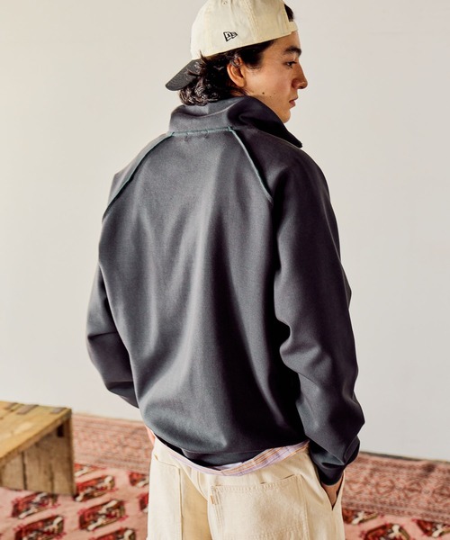 niko and...（ニコアンド）の「カラーダンボールハーフジッププルオーバー（Tシャツ/カットソー・メンズ・サンドグレー/ブラウン/チャコール・LARGE/MEDIUM）」の11枚目の写真