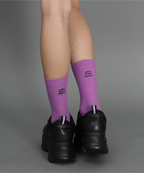 PINKHUNT（ピンクハント）の「PINKHUNT 刺繍ロゴクルーソックス 1521（ソックス/靴下・キッズ・ブラック/パープル/ホワイト・21-24cm/17-20）」の3枚目の写真
