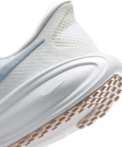 NIKE(ナイキ)の「ナイキ NIKE ナイキ レボリューション 8 イージーオン(スニーカー・レディース・ホワイト×ブルー・23.0cm/23.5cm/24.0cm/24.5cm/25.0cm)」の8枚目の写真