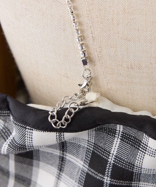 one after another NICE CLAUP（ワンアフターアナザーナイスクラップ）の「肩ビジューオフショルリボントップス（シャツ/ブラウス・レディース・ホワイト×ブラック/アイボリー/ピンク・FREE）」の8枚目の写真