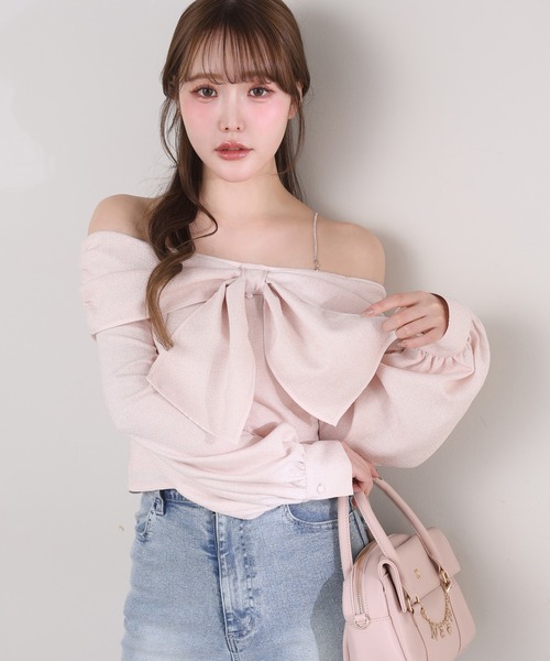 one after another NICE CLAUP(ワンアフターアナザーナイスクラップ)の「肩ビジューオフショルリボントップス(シャツ/ブラウス・レディース・ホワイト×ブラック/アイボリー/ピンク・FREE)」の21枚目の写真