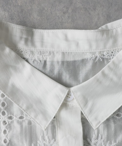antiqua(アンティカ)の「刺繍レース シアーシャツ(シャツ/ブラウス・レディース・ホワイト/ブラック・ONESIZE)」の14枚目の写真
