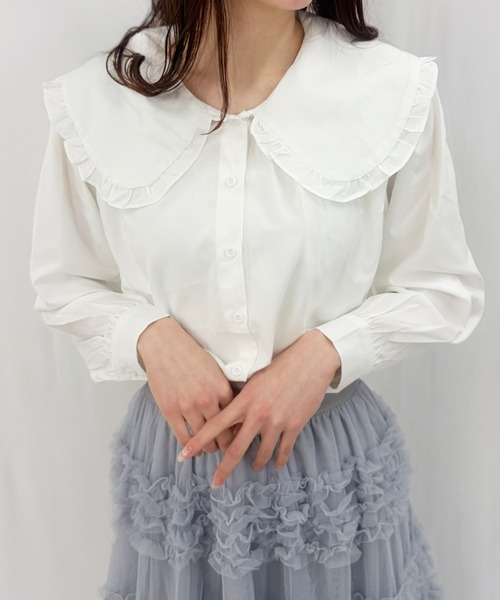 frunco(フランコ)の「【ZOZOTOWN限定】ビッグカラーフリルブラウス(シャツ/ブラウス・レディース・ブルー/ホワイト・FREE)」の1枚目の写真