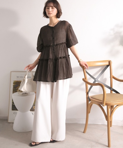 Classical Evon(クラシカルエヴォン)の「【Classical Evon】体型カバー♪ふわっと、ひとさじの華やぎを。シアーティアードメロウブラウス(シャツ/ブラウス・レディース・ブラウン/アイボリー/グレイッシュベージュ/ブラック・X-LARGE/SMALL/MEDIUM/LARGE)」の15枚目の写真