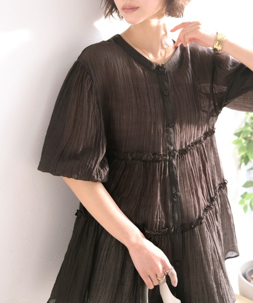 Classical Evon(クラシカルエヴォン)の「【Classical Evon】体型カバー♪ふわっと、ひとさじの華やぎを。シアーティアードメロウブラウス(シャツ/ブラウス・レディース・ブラウン/アイボリー/グレイッシュベージュ/ブラック・X-LARGE/SMALL/MEDIUM/LARGE)」の16枚目の写真