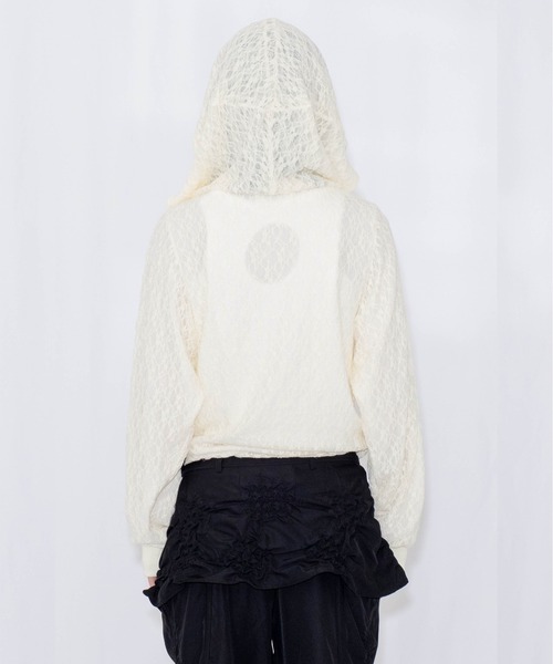 VIAVANDA(ヴィアヴァンダ)の「LACE DOUBLE ZIP HOODIE(パーカー・レディース・アイボリー/ブラック・FREE)」の4枚目の写真