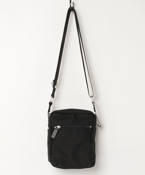 marimekko(マリメッコ)の「【ZOZO限定 ノベルティ付】Roadie / CASH&CARRY shoulder bag&【ZOZO限定】《kioski》Aallokas Uni / key chain(ショルダーバッグ・レディース・ブラック・FREE)」の2枚目の写真