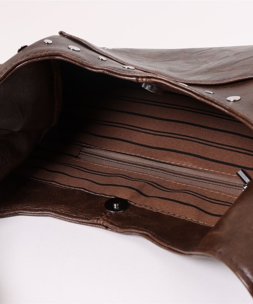 apres jour mignon（アプレジュールミニョン）の「【apresjour mignon×ARIAZ】スタッズデザインハンドバッグ（ハンドバッグ・レディース・アイボリー/ブラック/ダークブラウン・ONESIZE）」の8枚目の写真