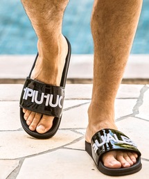 1PIU1UGUALE3  RELAX （ウノピゥウノウグァーレトレ リラックス）の「1PIU1UGUALE3 RELAX(ウノピゥウノウグァーレトレ リラックス)ロゴ刺繍シャワーサンダル（サンダル）」