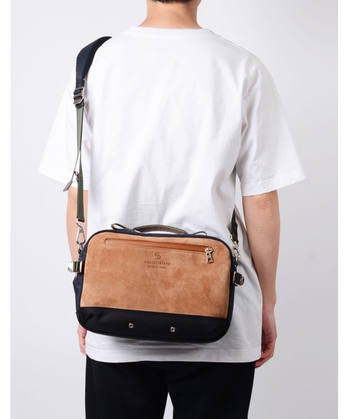 master-piece（マスターピース）の「master-piece / Grave ショルダーバッグ / No.03173（ショルダーバッグ・メンズ・ネイビー/ブラック・FREE）」の22枚目の写真