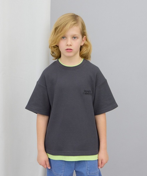 GLOBAL WORK(グローバルワーク)の「ヘビロッTEEワッフル半袖T/656381(Tシャツ/カットソー・キッズ・ブルー/チャコールグレー/ライトグレー・150cm/130cm/140cm/160cm)」の2枚目の写真