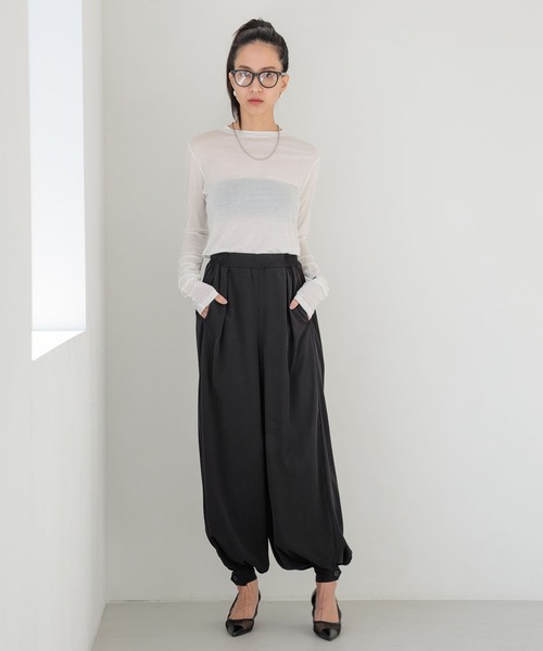 HEREIAM（ヘレイアム）の「【HEREIAM】ドレープバルーンパンツ（その他パンツ・レディース・カーキ系/ブラック・MEDIUM/SMALL）」の18枚目の写真