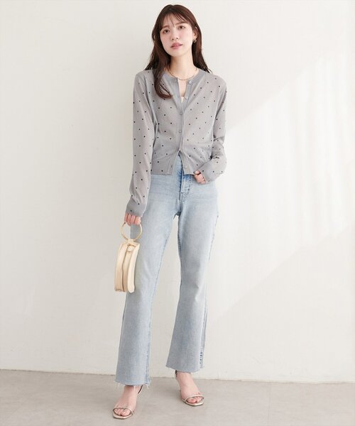 natural couture（ナチュラルクチュール）の「ドットシアーカーディガン（カーディガン/ボレロ・レディース・ベージュ/チャコールグレー/グレー/オフホワイト/ブラック・FREE）」の14枚目の写真