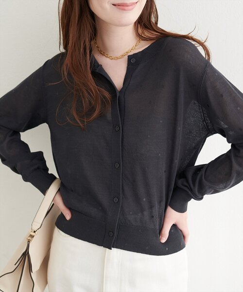 natural couture（ナチュラルクチュール）の「ドットシアーカーディガン（カーディガン/ボレロ・レディース・ベージュ/チャコールグレー/グレー/オフホワイト/ブラック・FREE）」の20枚目の写真