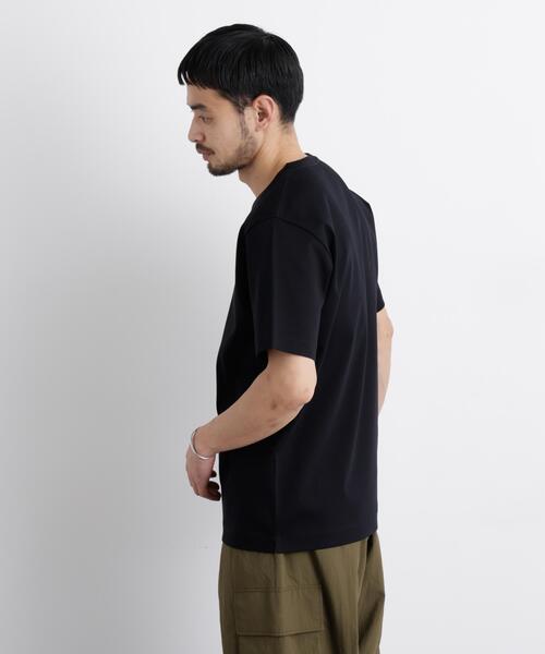 NANO universe(ナノユニバース)の「アンチスメル Vネック Tシャツ 半袖(Tシャツ/カットソー・メンズ・ベージュ系その他4/ブラック/ブラウン/ホワイト/グレー・XL/L/M/S)」の7枚目の写真