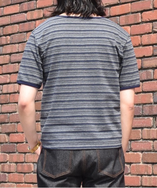 Noen(ノエン)の「オープンネックボーダーT(Tシャツ/カットソー・メンズ・レッド/ブラック/ダークネイビー・X-LARGE/LARGE/MEDIUM)」の10枚目の写真