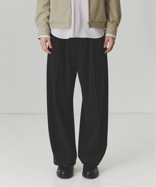 PUBLIC TOKYO（パブリックトウキョウ）の「【セットアップ可】TRIXIONウーリーワイドスラックス /春服/ウォッシャブル/ルーズ/ストレッチ/防シワ（その他パンツ・メンズ・ベージュ/ブラック・1/2）」の2枚目の写真