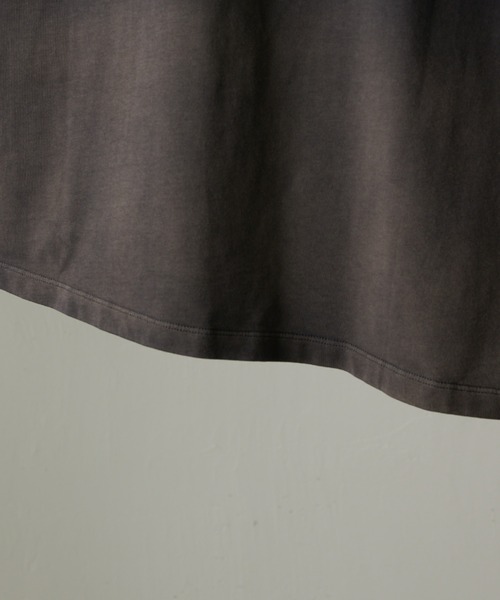 Lui's(ルイス)の「【Neucon】GRADATION BLEACH WIDE LONG-TEE / グラデーションブリーチワイドロンT(Tシャツ/カットソー・メンズ・ブラック/ブラウン・FREE)」の8枚目の写真