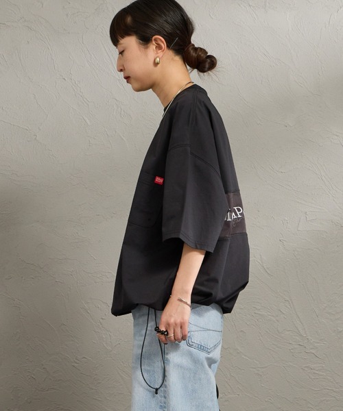 Manhattan Portage（マンハッタンポーテージ）の「【WEB先行予約】[MANHATTAN PORTAGE/マンハッタンポーテージ] 別注 メッシュ切替 バックプリントTシャツ（Tシャツ/カットソー・レディース・ライトベージュ/ブラック/ホワイト・XL/L/M）」の18枚目の写真