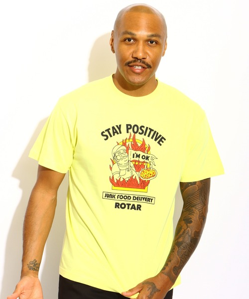 ROTAR(ローター)の「STAY POSITIVE Tee(Tシャツ/カットソー・メンズ・ホワイト/ライトイエロー/ライトブルー・SMALL/MEDIUM/LARGE/X-LARGE)」の3枚目の写真