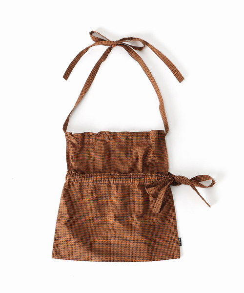 OUTDOOR PRODUCTS(アウトドアプロダクツ)の「MULTIWAY POCKET エプロン(ポーチ・レディース・パープル/ブラック系その他/カーキ/オレンジ/ブラック・FREE)」の5枚目の写真