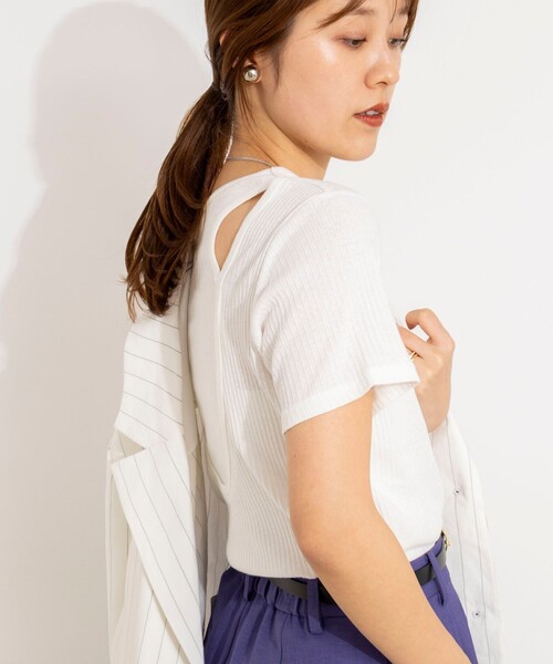 NOLLEY’S(ノーリーズ)の「ウォッシャブルバックデザインリブTシャツ(Tシャツ/カットソー・レディース・ホワイト/ブラック/チャコールグレー・FREE)」の6枚目の写真