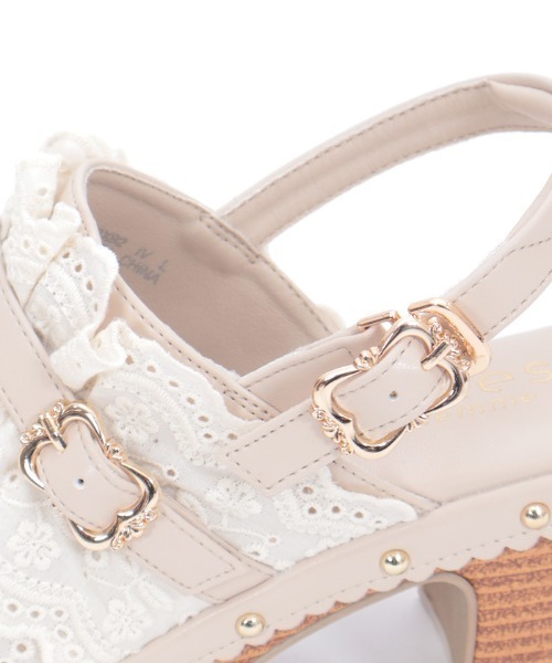 axes femme（アクシーズファム）の「ベルト使いレースフリルサボ（サンダル・レディース・キナリ/ブラウン・MEDIUM/LARGE）」の9枚目の写真