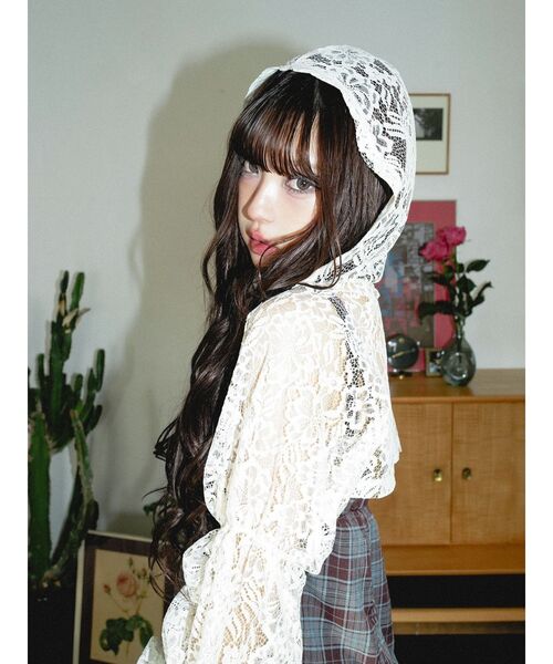 jouetie(ジュエティ)の「【MINAMI×jouetie】シャーリングキャミワンピース(ワンピース・レディース・ブルー/ブラック/ブラウン・MEDIUM)」の12枚目の写真