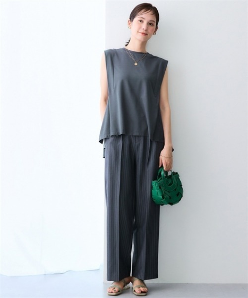 7days Life Styling(セブンデイズライフスタイリング)の「【接触冷感】シルケット加工サイドスリットフレンチスリーブトップス(Tシャツ/カットソー・レディース・ネイビー/ブルーグレー/オフホワイト/チャコール/ライトベージュ・LL/L/M/S/3L)」の14枚目の写真