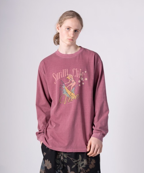 rehacer(レアセル)の「rehacer TEE : Sunlit Vintage Wash TEE / サンリット ヴィンテージ ウオッシュ T-shirt(Tシャツ/カットソー・メンズ・ネイビー/スミクロ/ワイン・MEDIUM/LARGE/X-LARGE/SMALL)」の6枚目の写真