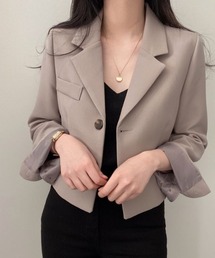 AMAJI（アマジ）の「クロップド テーラードジャケット  / ライトアウター  / きれいめ / 2026 SS（テーラードジャケット）」