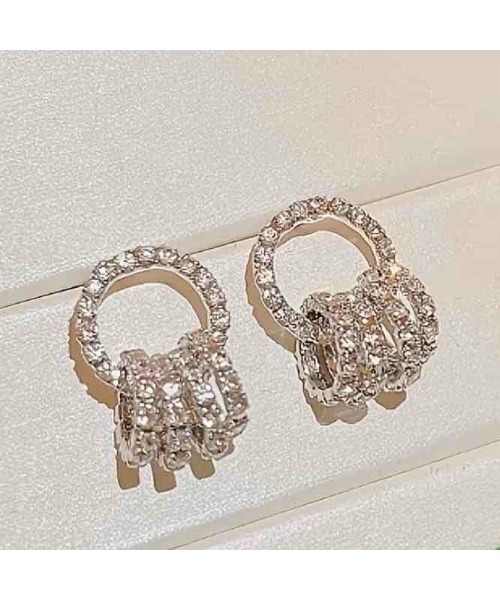 tone(トーン)の「【88eighty-eight】キラキラビジューリングフープピアス【import】(MA)(ピアス(両耳用)・レディース・シルバー/ゴールド・FREE)」の6枚目の写真