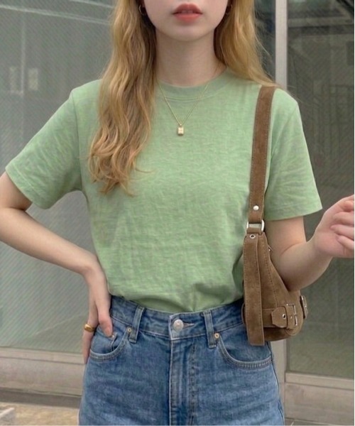 lulufa(ルルファ)の「ベーシック デイリー 半袖Tシャツ(Tシャツ/カットソー・レディース・グレー/ライトグリーン/ライトブルー/ブラック/オフホワイト・MEDIUM/SMALL)」の1枚目の写真