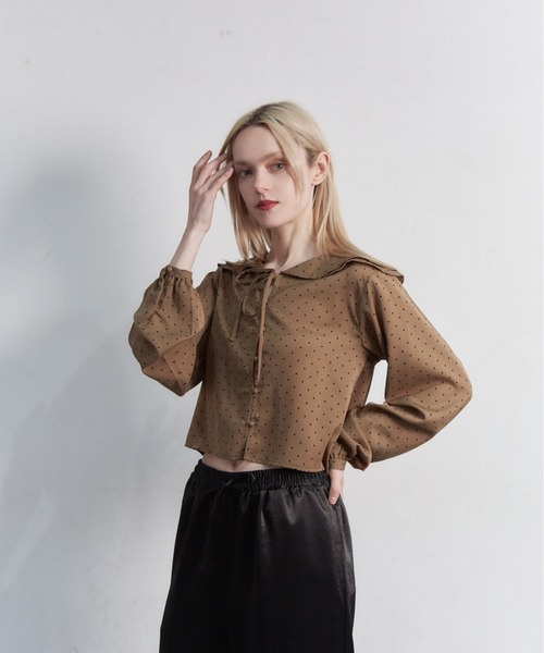 My shawty（ﾏｲｼｬｳﾃｨｰ）の「dot frill blouse（シャツ/ブラウス・レディース・ダークベージュ/ブラック・FREE）」の8枚目の写真
