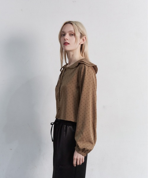 My shawty（ﾏｲｼｬｳﾃｨｰ）の「dot frill blouse（シャツ/ブラウス・レディース・ダークベージュ/ブラック・FREE）」の10枚目の写真