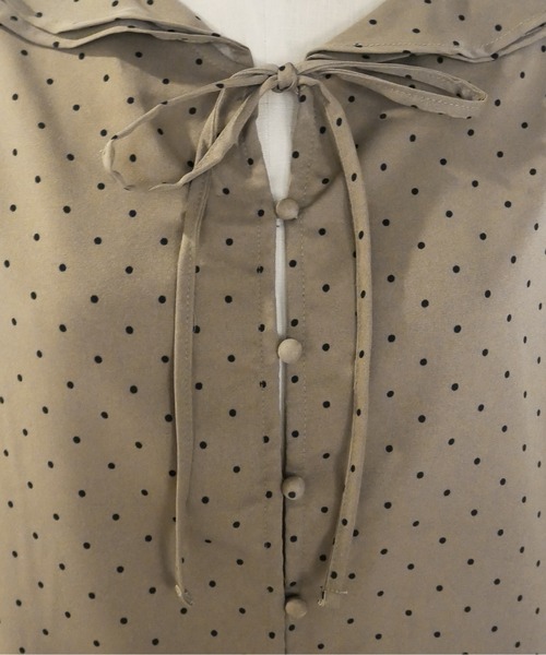 My shawty（ﾏｲｼｬｳﾃｨｰ）の「dot frill blouse（シャツ/ブラウス・レディース・ダークベージュ/ブラック・FREE）」の14枚目の写真