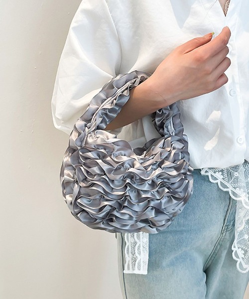 Jasmine Grandiflorum(ジャスミングランディフローラム)の「【Jasmine】ティアードフリルハンドバッグ(ハンドバッグ・レディース・ブラック/グレー/アイボリー・FREE)」の3枚目の写真