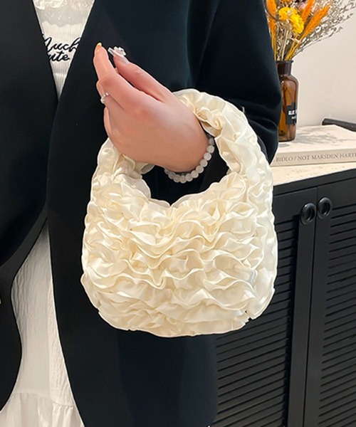 Jasmine Grandiflorum(ジャスミングランディフローラム)の「【Jasmine】ティアードフリルハンドバッグ(ハンドバッグ・レディース・ブラック/グレー/アイボリー・FREE)」の4枚目の写真