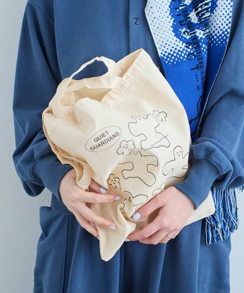 I am I in fact...(アイアムアイインファクト)の「GARDIANS TOTEBAG(トートバッグ・レディース・ベージュ・FREE)」の3枚目の写真