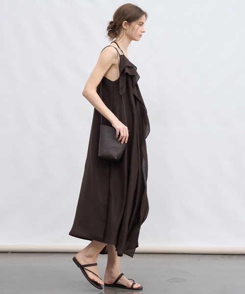 tageechita(タジチタ)の「【tageechita】アシンメトリー レイヤード キャミドレス(ワンピース・レディース・ブラウン/ベージュ・M/S/L)」の10枚目の写真