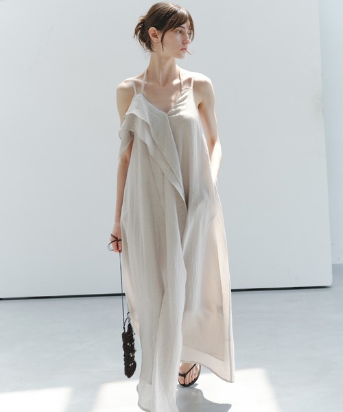 tageechita(タジチタ)の「【tageechita】アシンメトリー レイヤード キャミドレス(ワンピース・レディース・ブラウン/ベージュ・M/S/L)」の18枚目の写真